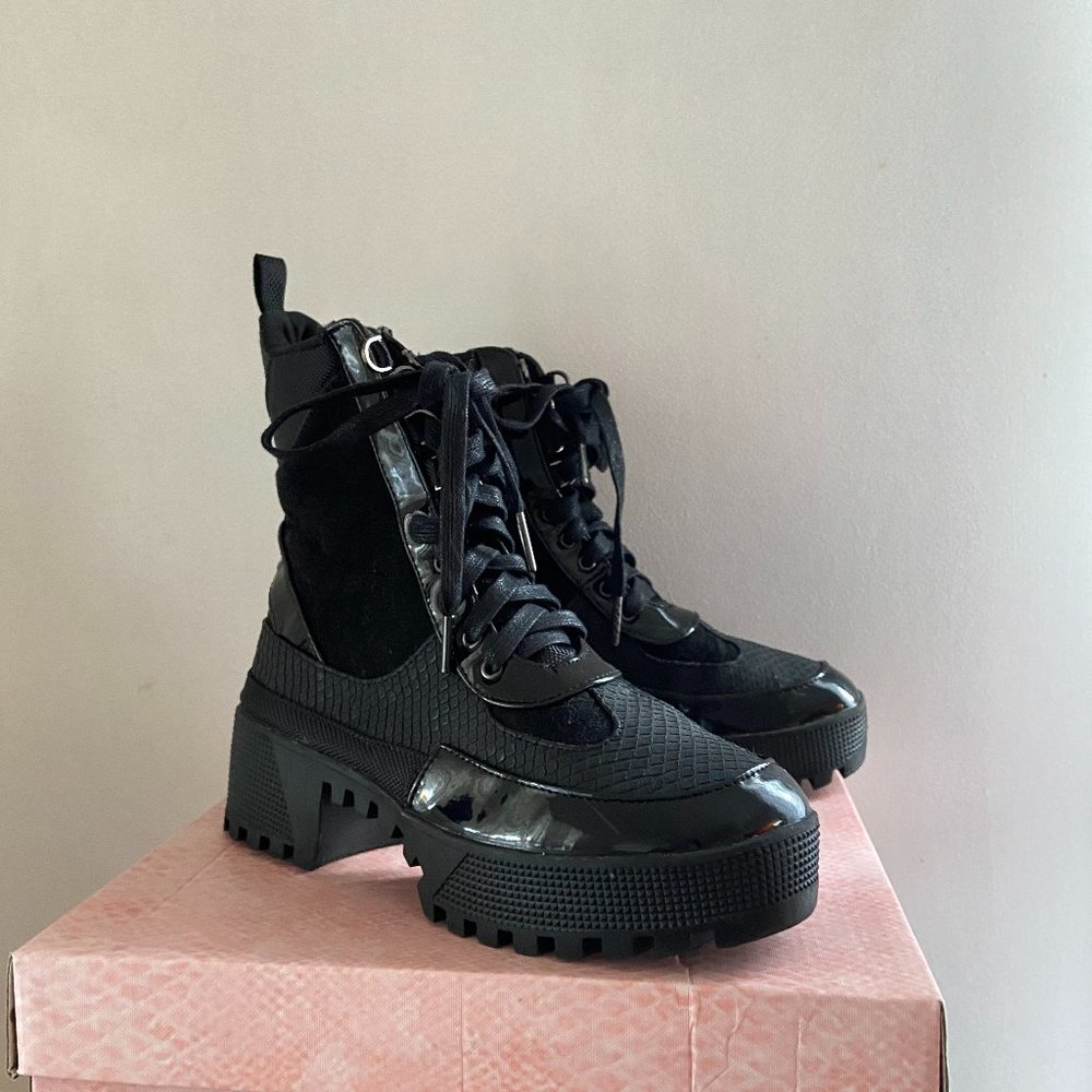 Commander Boots - Picture 2 of 7
